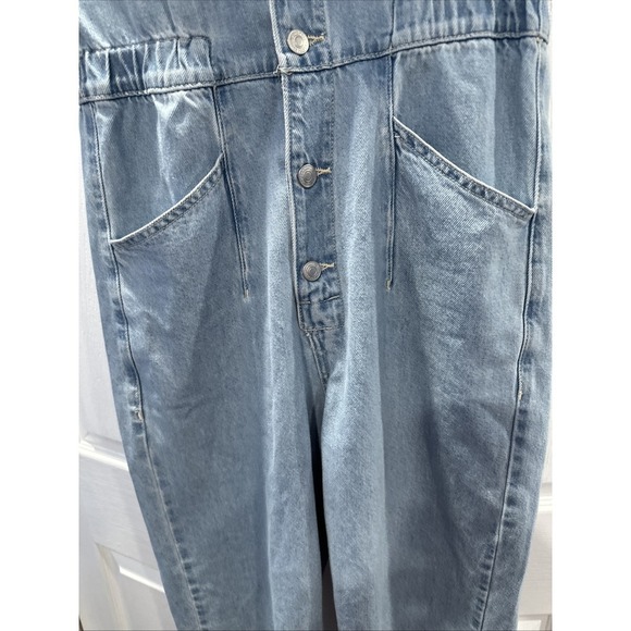 We The Free Women's Short-Sleeve Denim Coveralls Size S Light Wash Button-Front - Picture 6 of 8